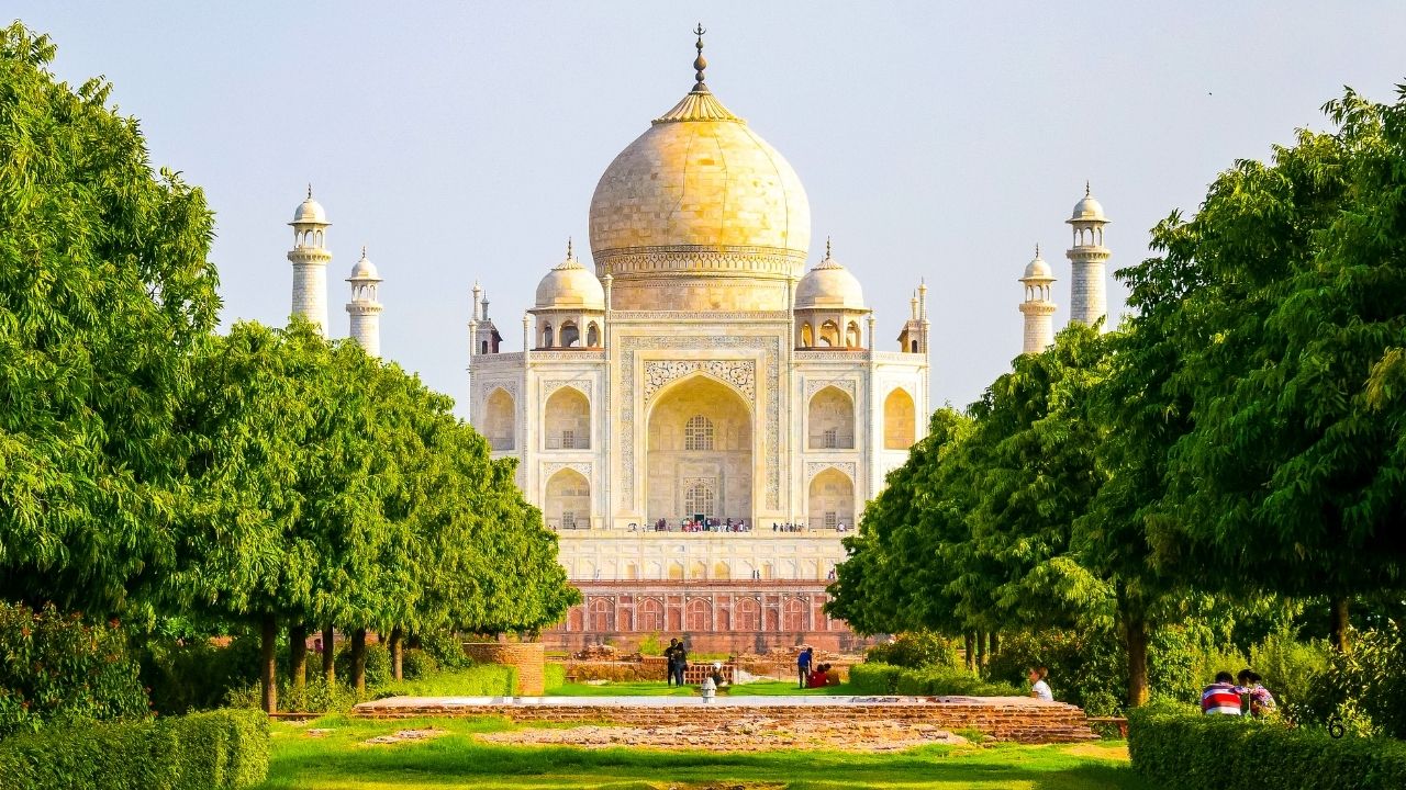 2 Night 3 Days Mathura Vrindavan With Agra Tour - Image 2