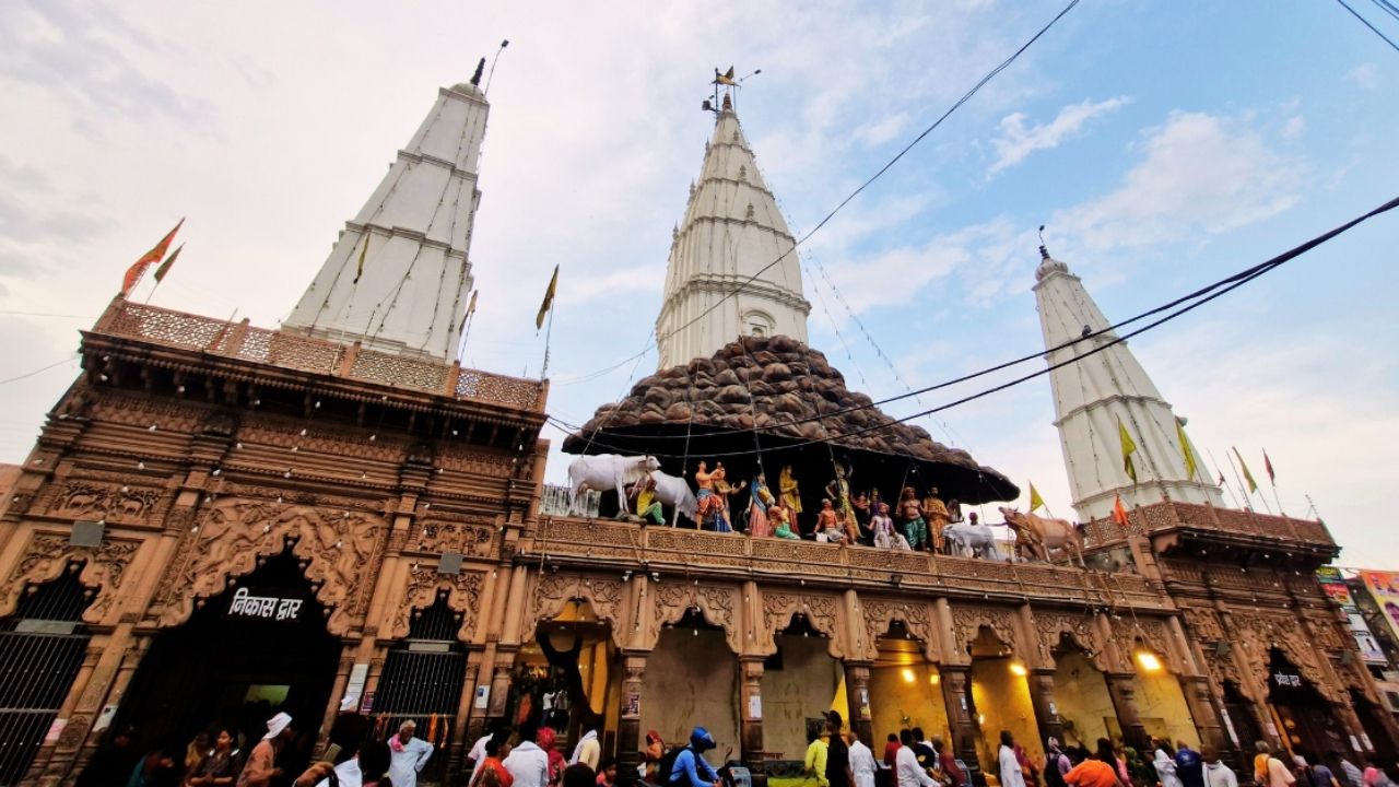 Same Day Mathura Vrindavan Tour Package - Image 5