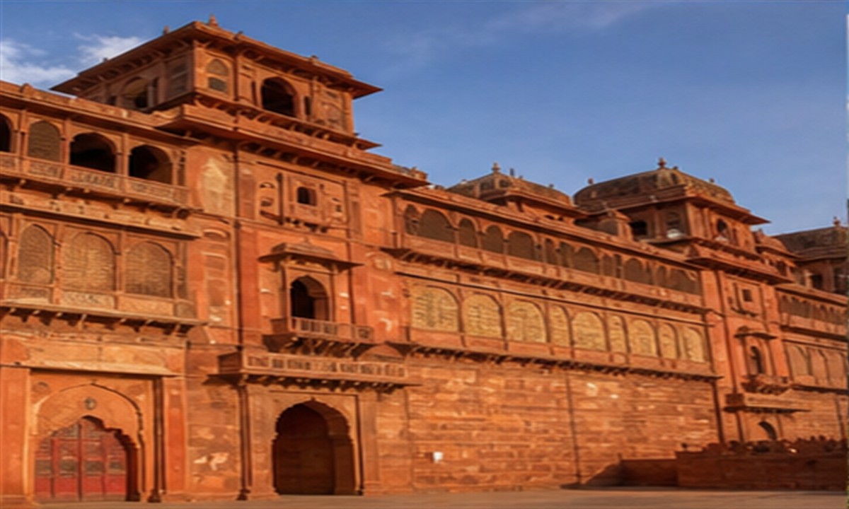 8 Days Jaipur, Bikaner and Jaisalmer Tour Packages