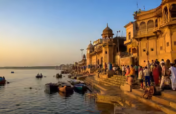 3 Days Mathura Vrindavan Family Tour Packages